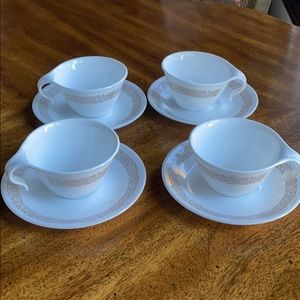 4 Corelle Woodland Hook Cups & Saucers*